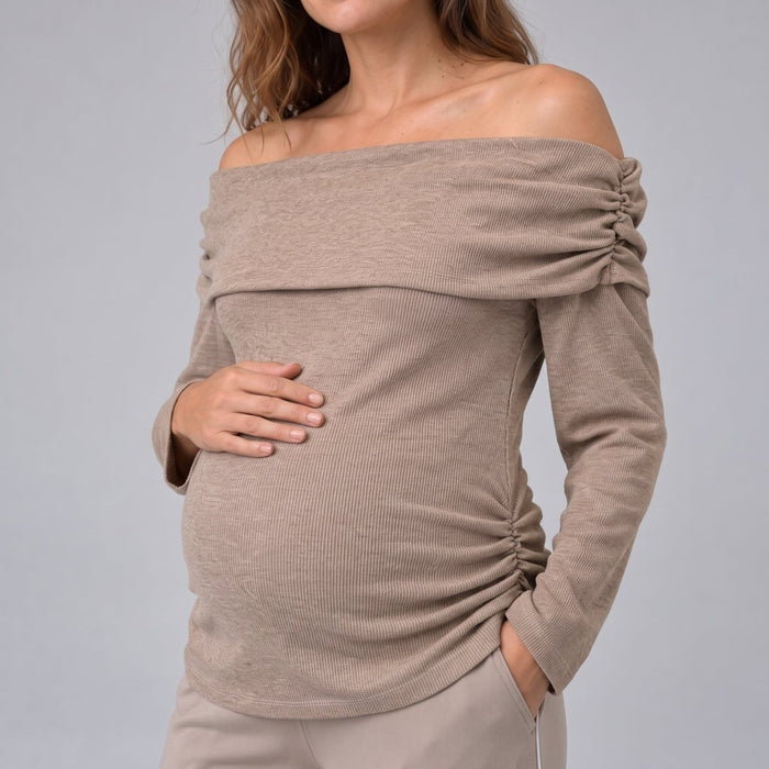 Blusa materna cuello bandeja beige ohmamá