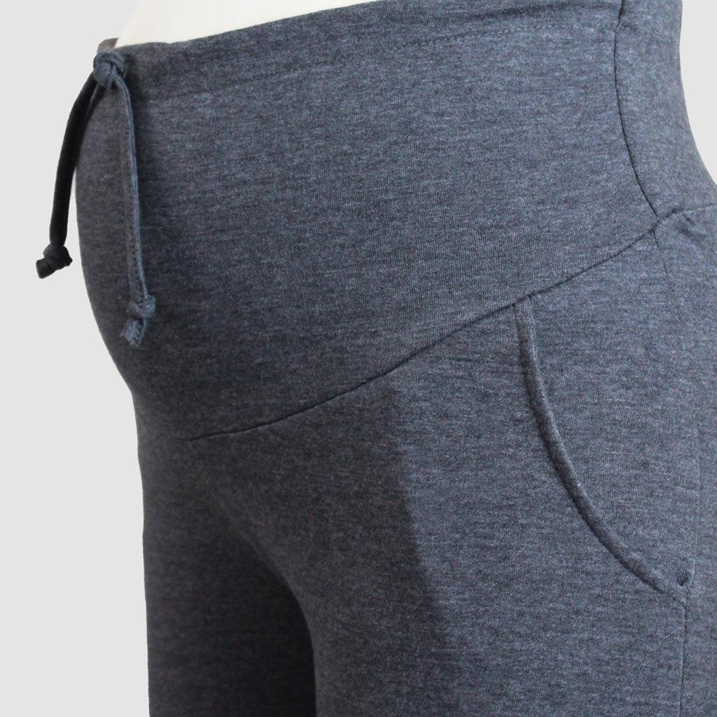 detalle cintura elástica jogger maternidad