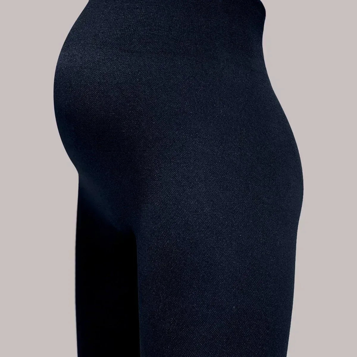 detalle pretina alta leggings maternidad